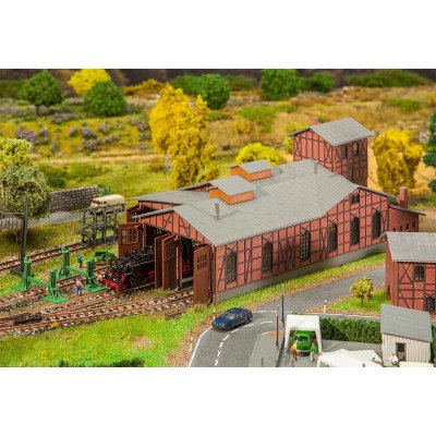 222113 Faller Locomotiefdepot-set locomotievenloods